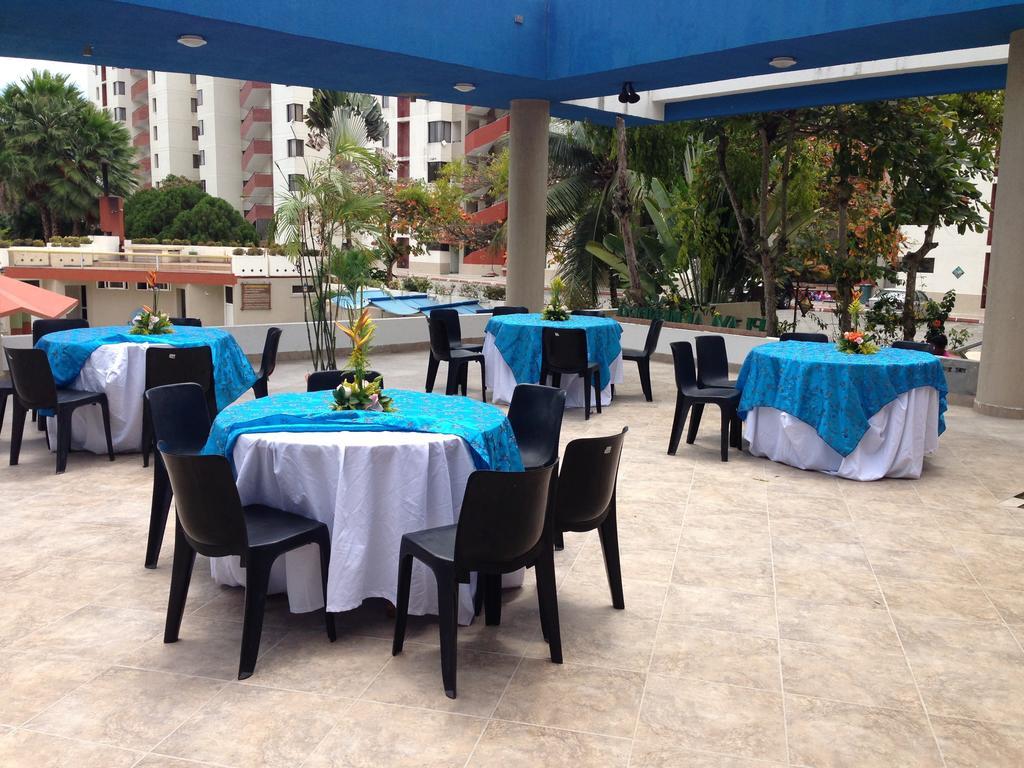 טונסופה Playa Almendro Resort מראה חיצוני תמונה