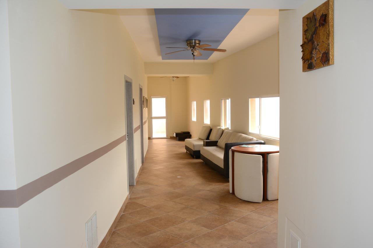 טונסופה Playa Almendro Resort מראה חיצוני תמונה